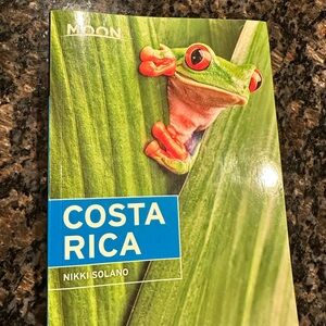 Moon Costa Rica Travel Guide, Like New